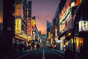 Evolution of Shopping Malls in a Digital Age