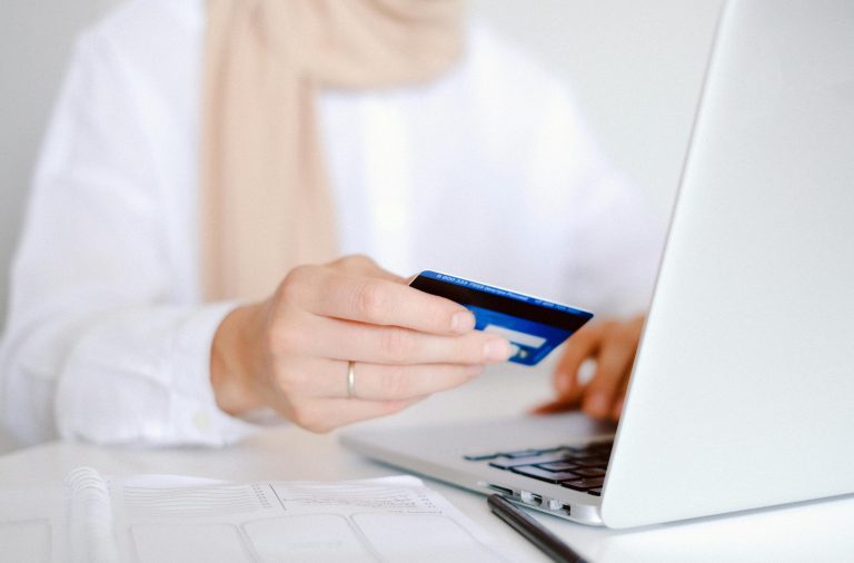 Hidden Fees Every Online Shopper Should Know About