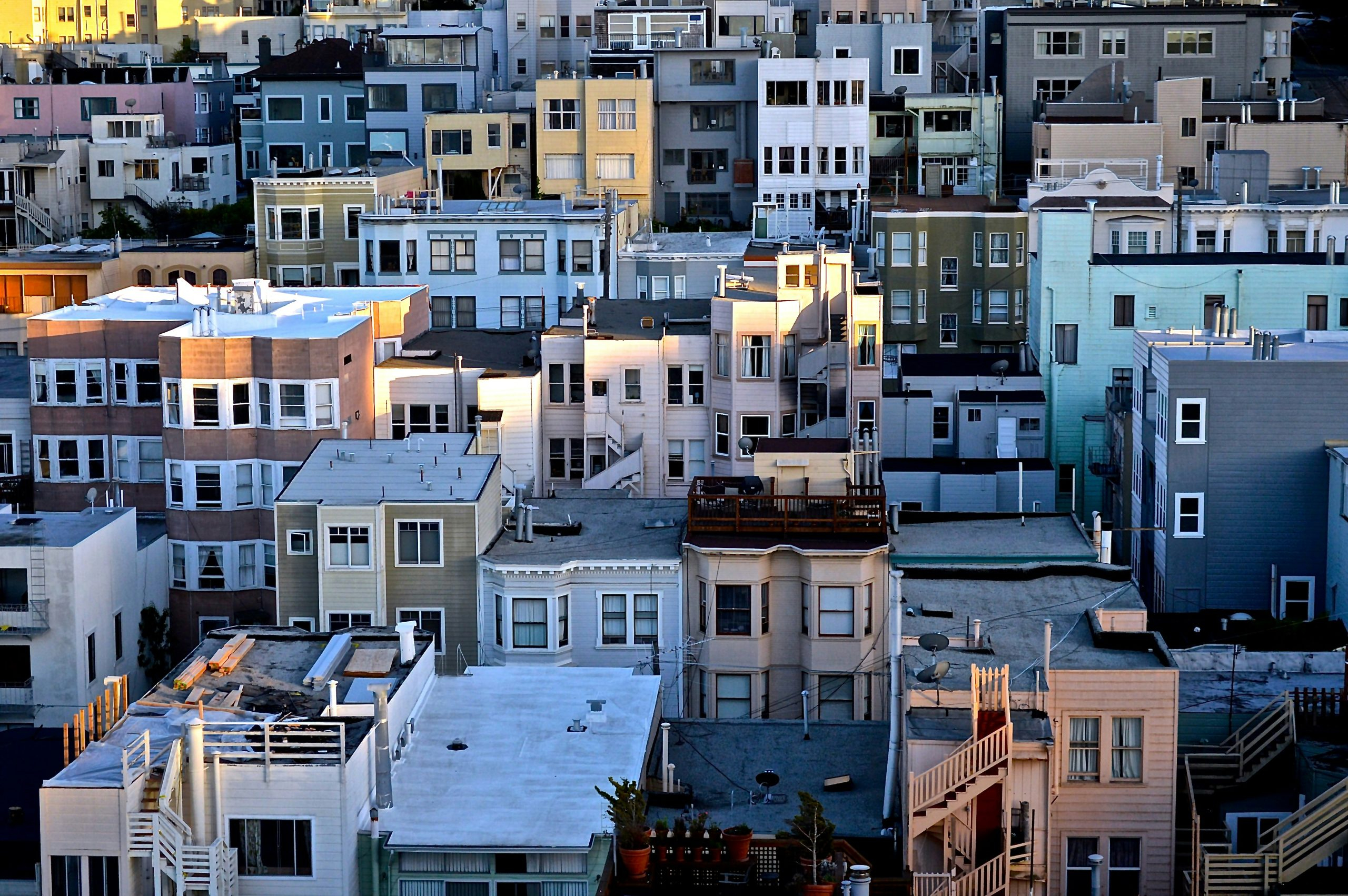 Key Factors Influencing Mortgage Interest Rates Right Now