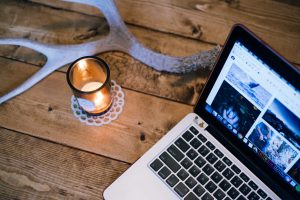 How Online Reviews Shape Modern Shopping Decisions