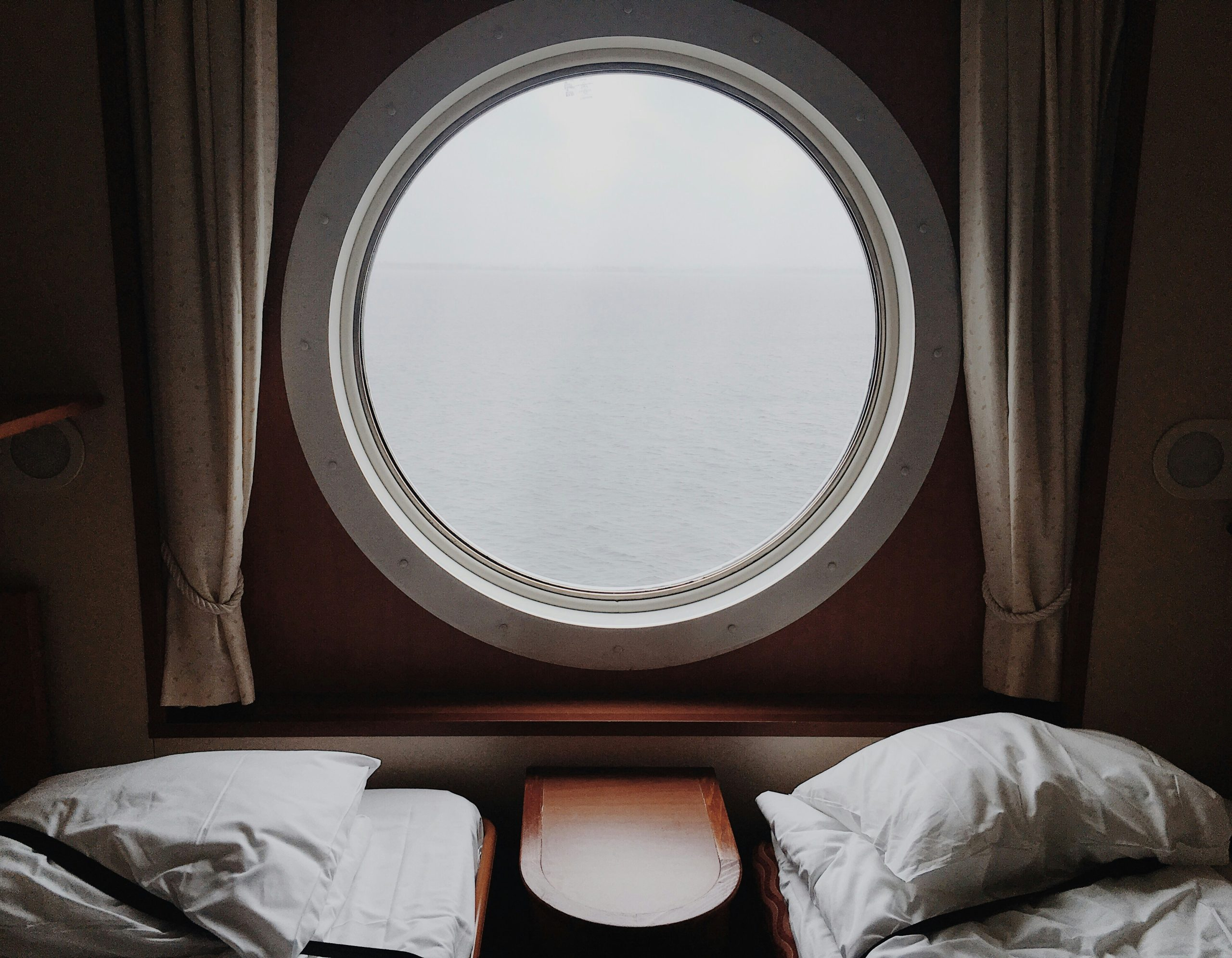 Luxury on a Budget: Creative Ways to Save While Traveling