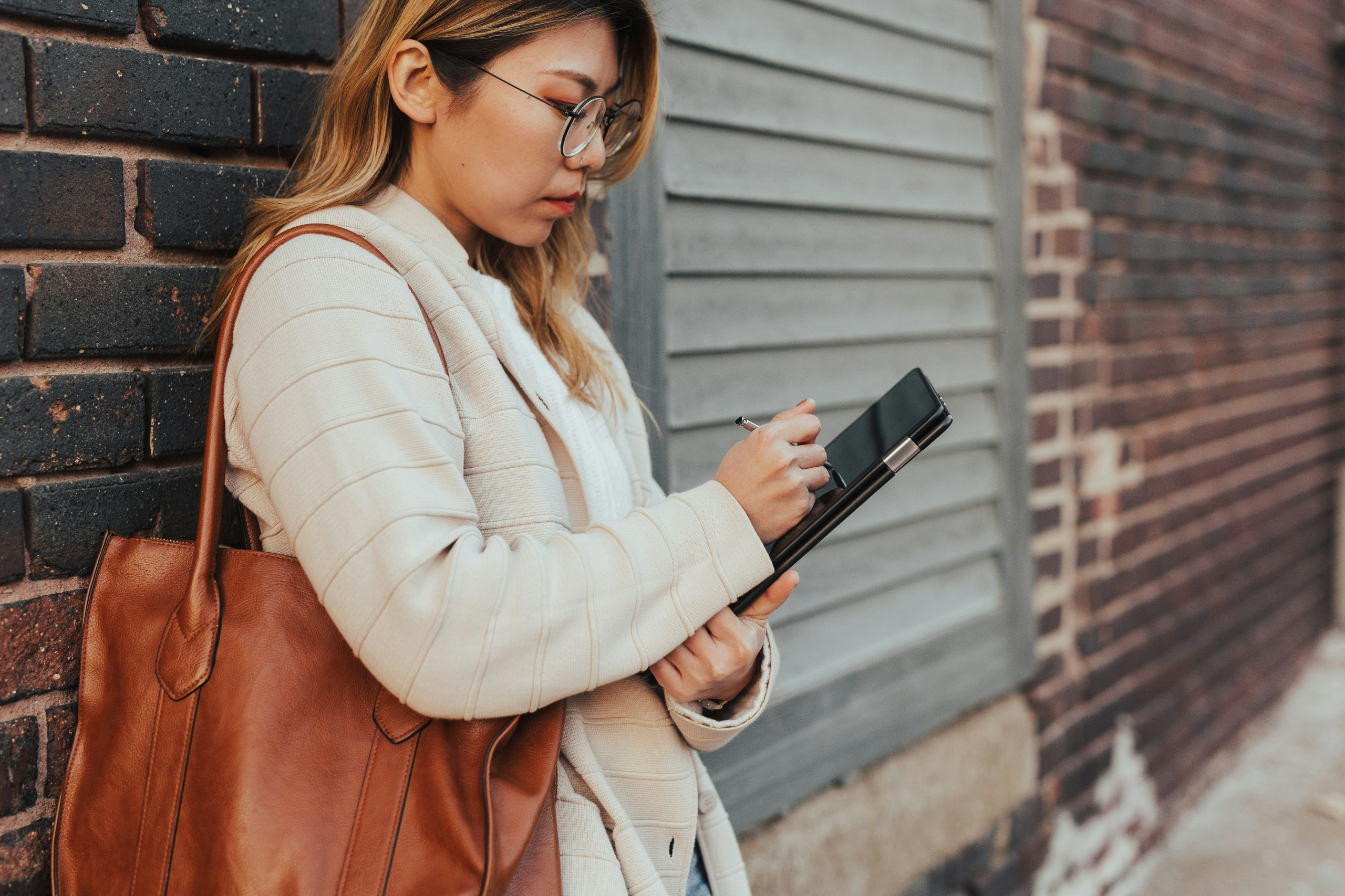 The Influence of Social Media on Shopping Habits