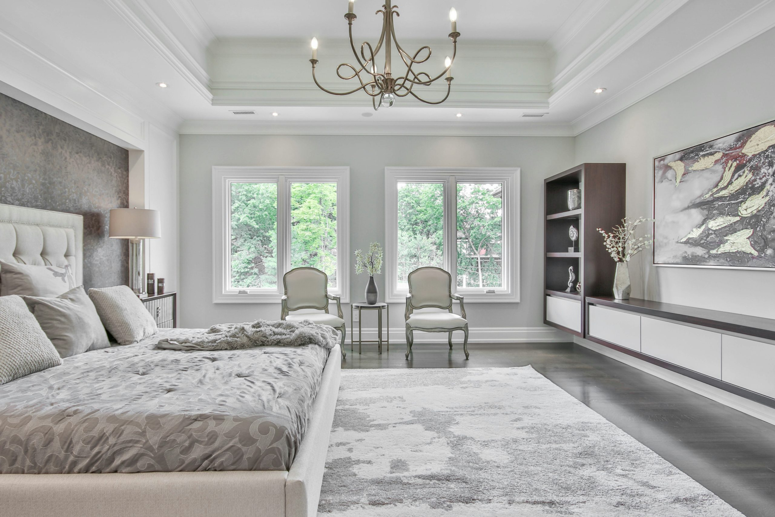 Luxury Interiors Redefine Comfort on the Road